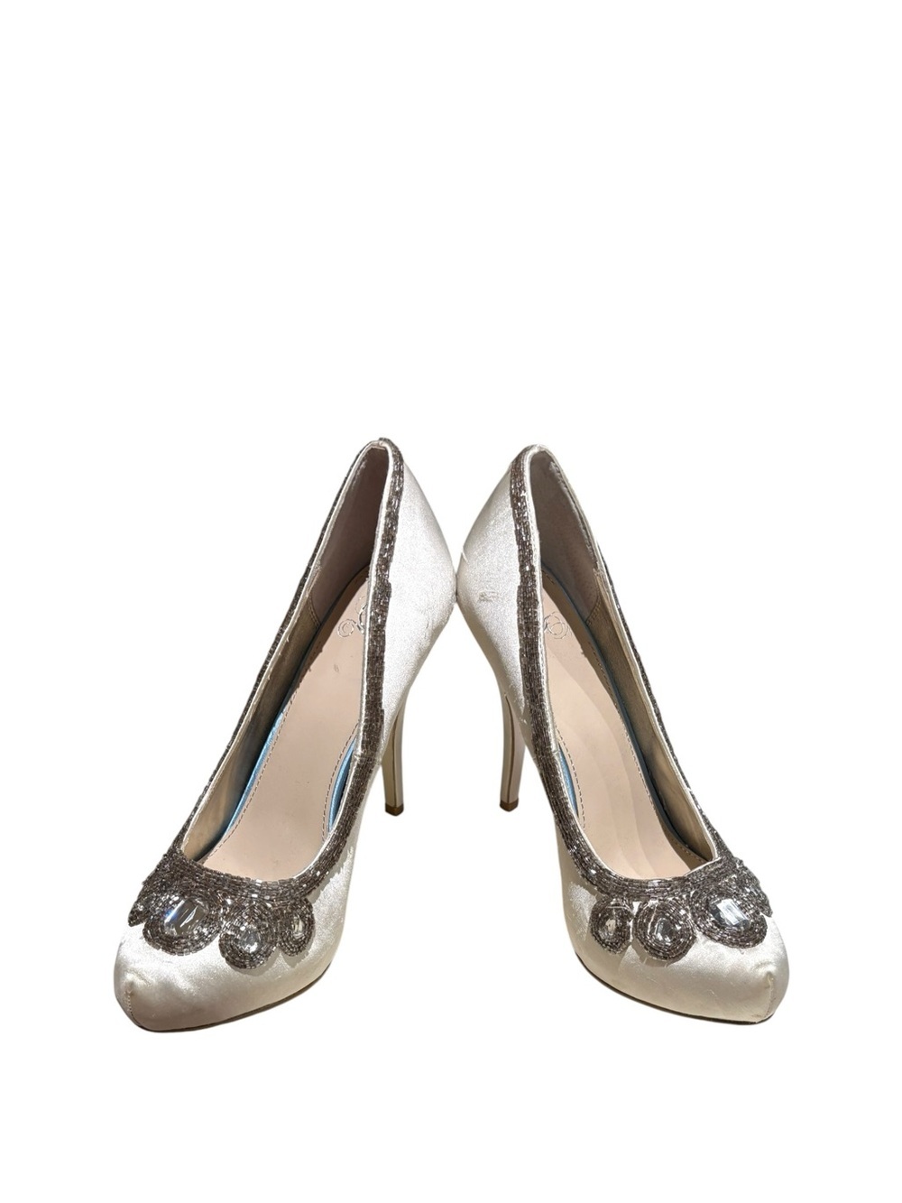 Disney Glass Slipper Collection Ivory Satin Heels  Silver Embellishments Size 9